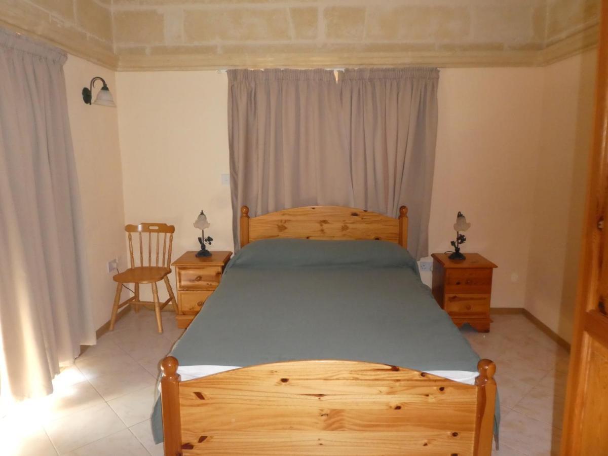 Pensión San Antonio 3*